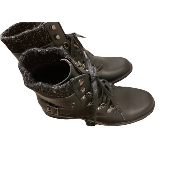 Shoe Dazzle Combat Boots Size 8.5 Black Brown Sock Sweater Tie Combat Lace Up - Picture 7 of 8